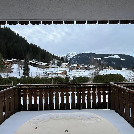 Lejlighed 2 Pieces Au Bord Du De Vonnes Avec Terrasse - Fr-1-198-281 Châtel